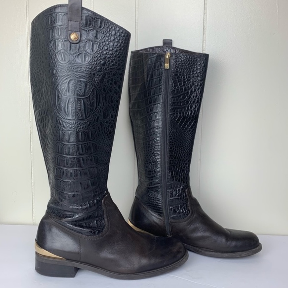 Vince Camuto Alligator boots